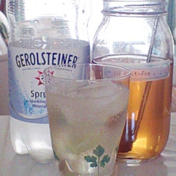 爽やか ハーブでつくるドリンク酢 レシピ 作り方 By Fukuwajutu 楽天レシピ 爽やか ハーブでつくるドリンク酢 レシピ 作り方 By Fukuwajutu 楽天レシピ